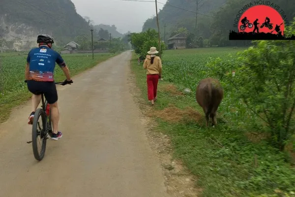 Garhwal Himalayas Cycling Tour- 17 Days 1